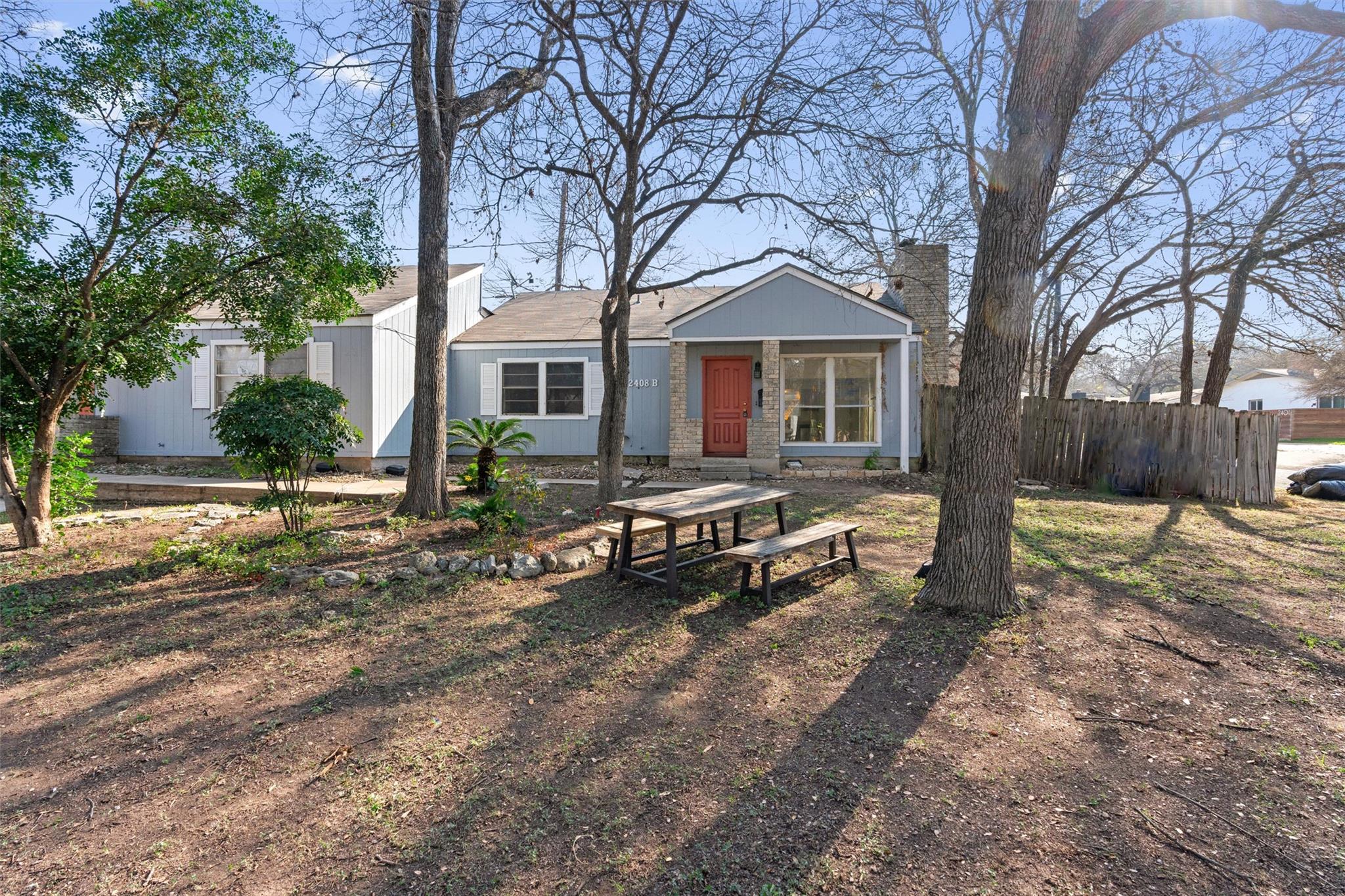 2408 La Casa Dr, Austin, TX 78704