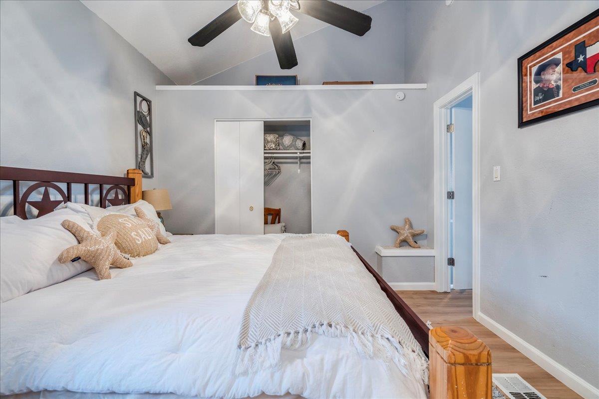 1601 Judy Lynn Dr # 209, Spicewood, TX 78669