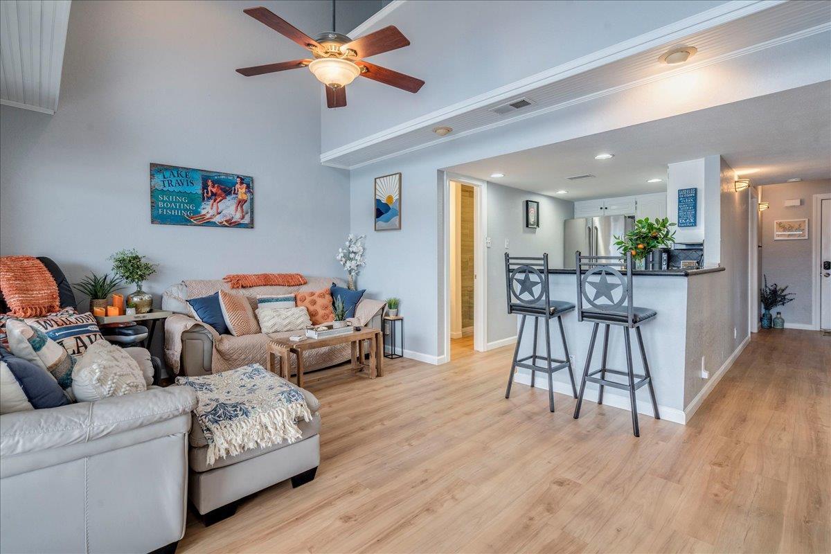 1601 Judy Lynn Dr # 209, Spicewood, TX 78669