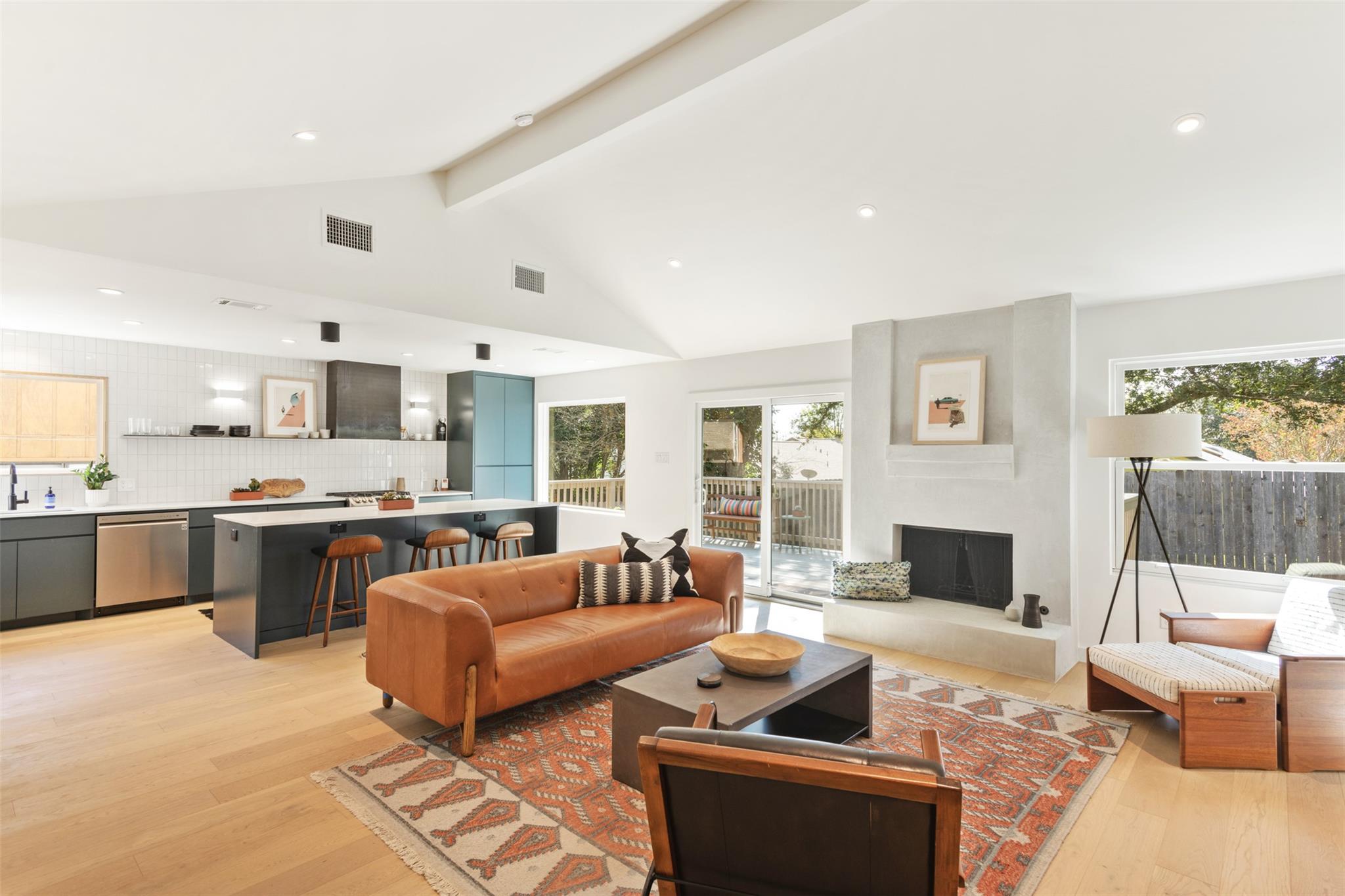 2815 GOLDBRIDGE Dr, Austin, TX 78745