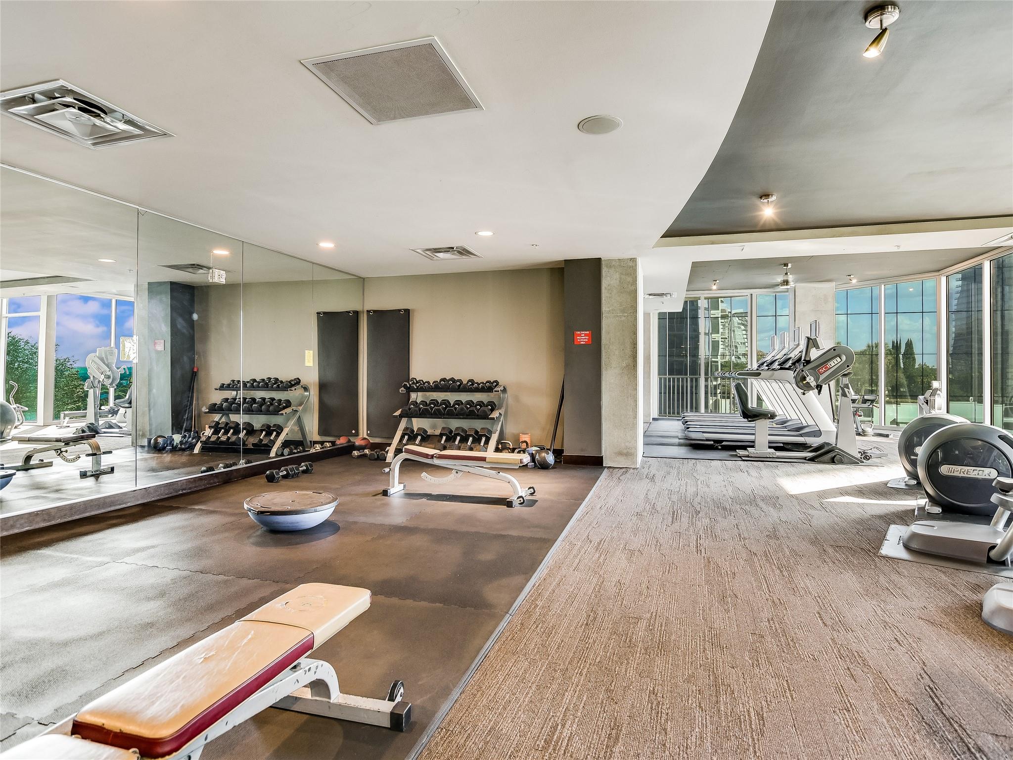 360 Nueces St # 3609, Austin, TX 78701