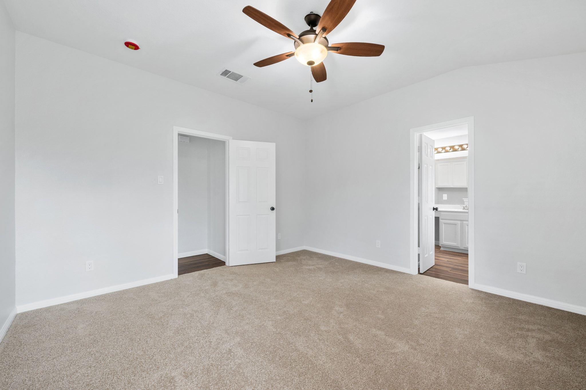 1501 Molson Lake Dr, Leander, TX 78641