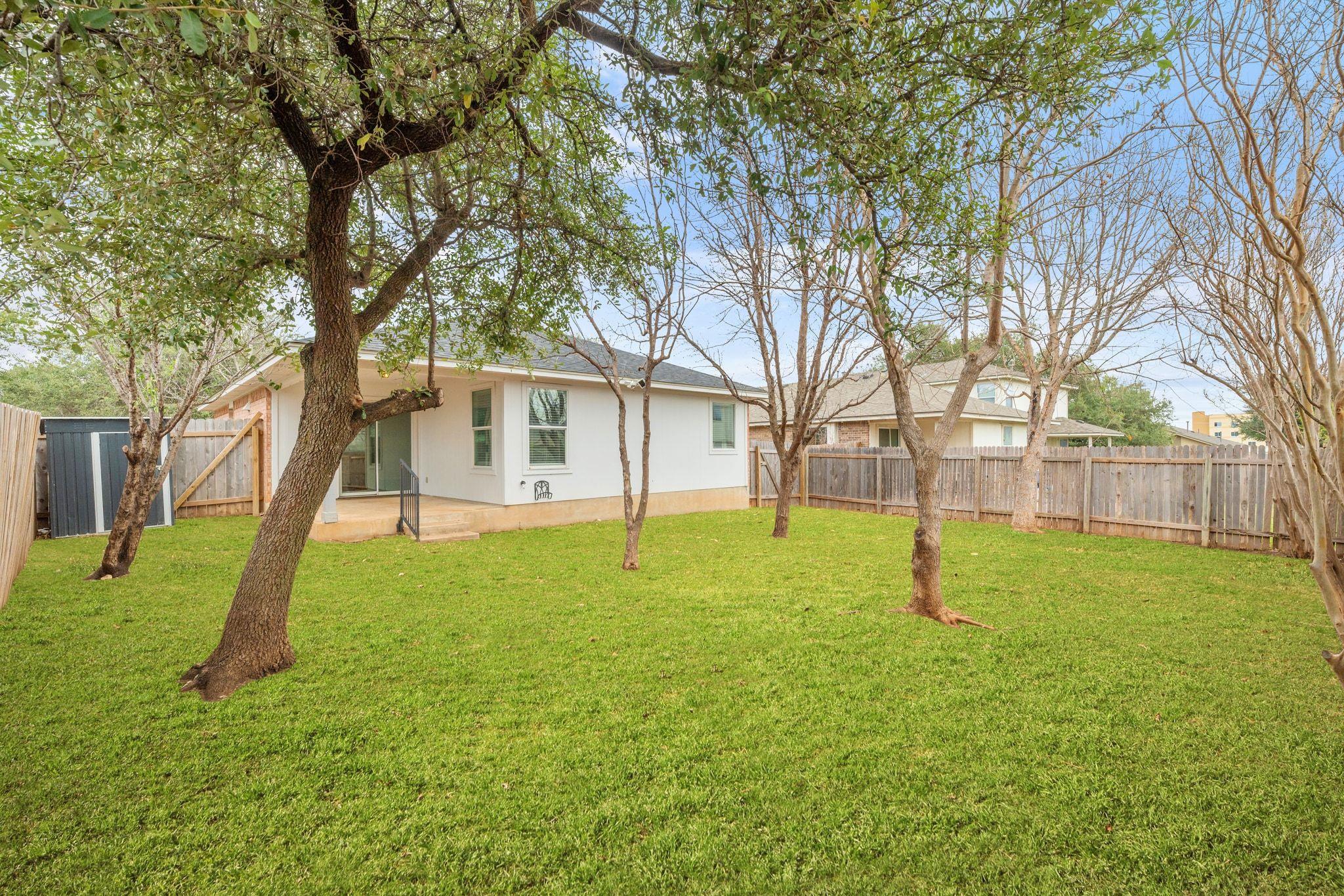 1501 Molson Lake Dr, Leander, TX 78641