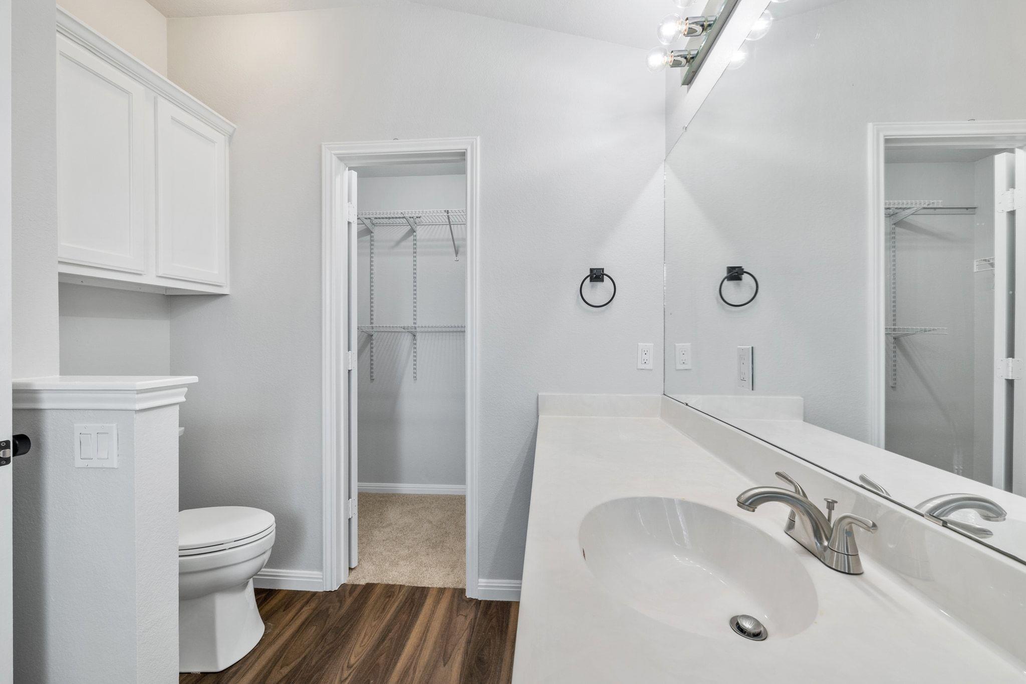 1501 Molson Lake Dr, Leander, TX 78641