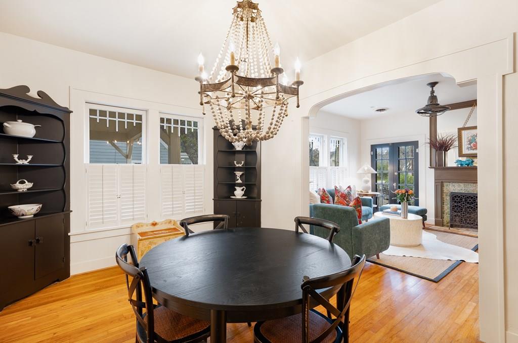 129 E Evergreen, Boerne, TX 78006