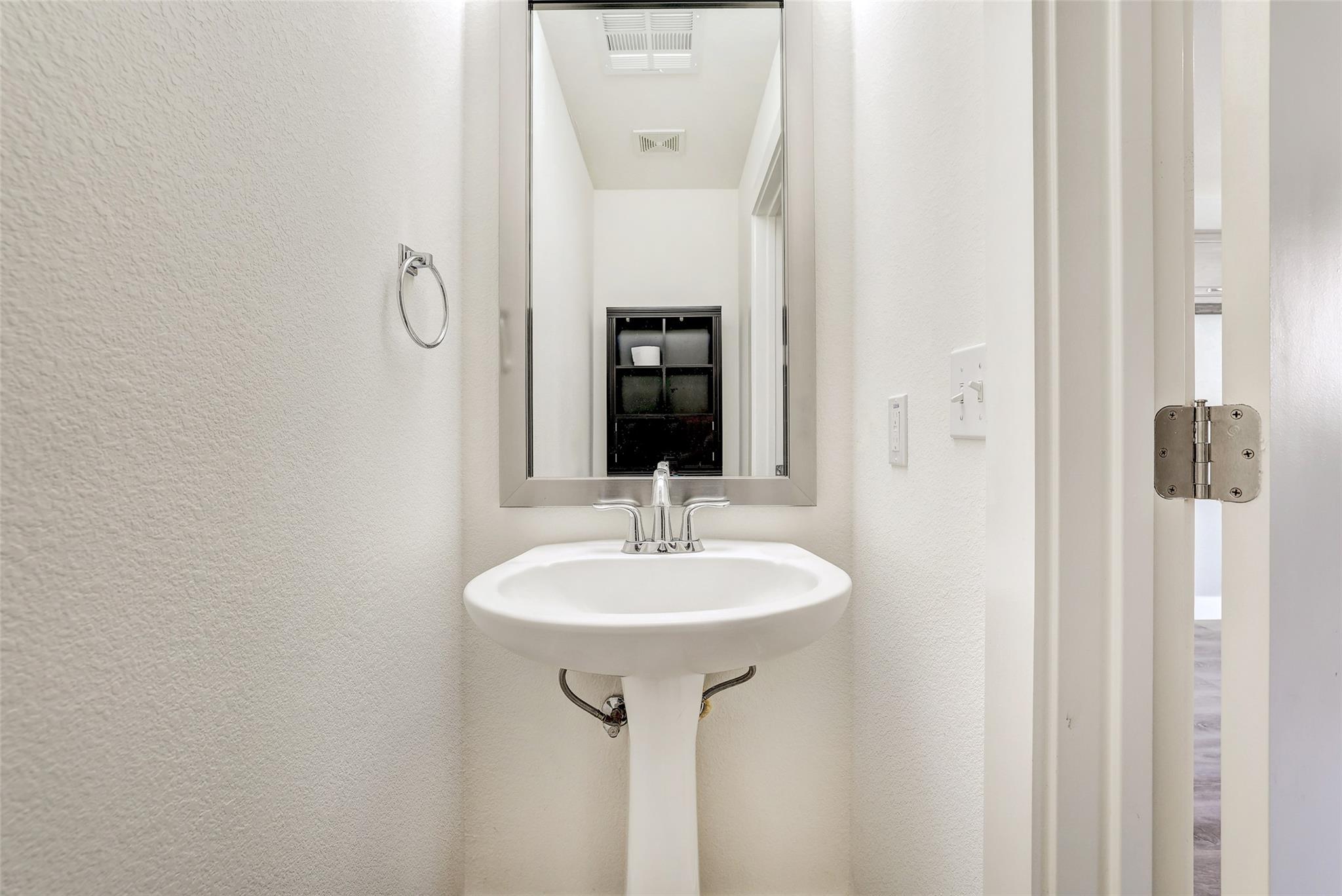 13420 Lyndhurst St # 208, Austin, TX 78729