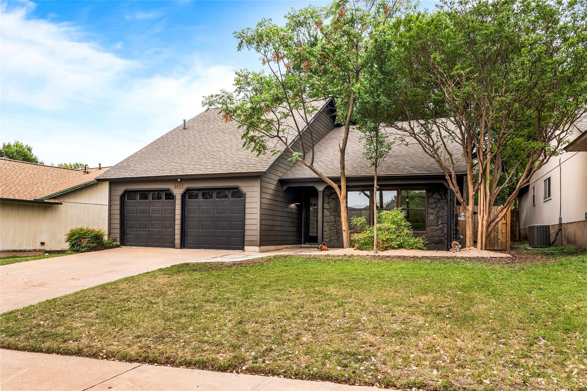 4411 Cumbria Ln, Austin, TX 78727