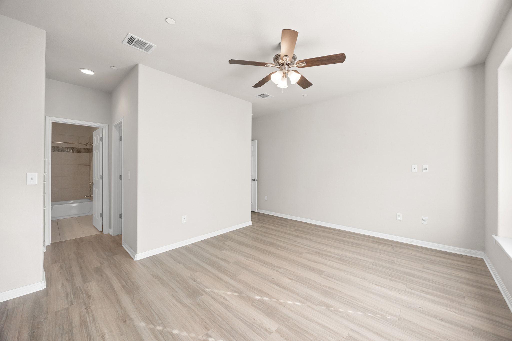 1612 Catalan Rd # 201, Austin, TX 78748