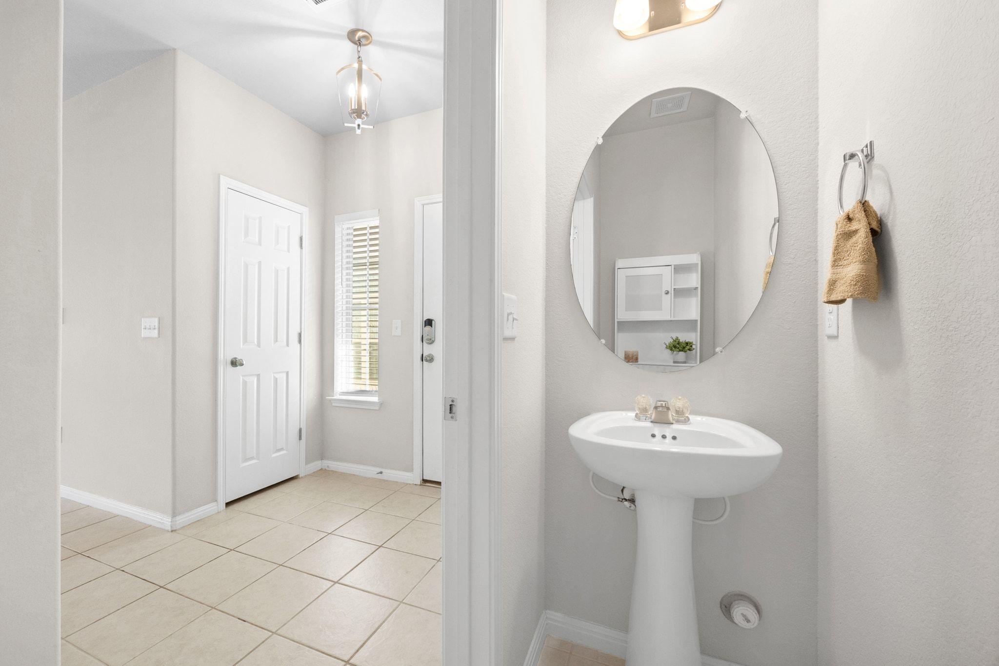 1612 Catalan Rd # 201, Austin, TX 78748