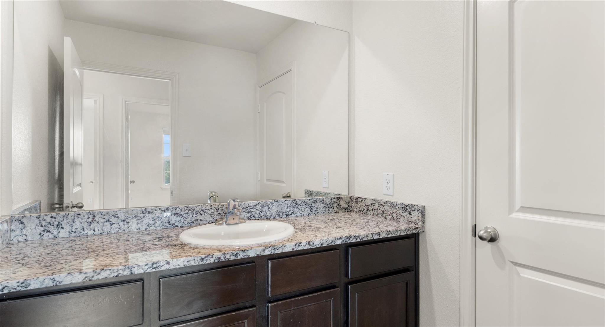 18524 Speculator Ln, Elgin, TX 78621