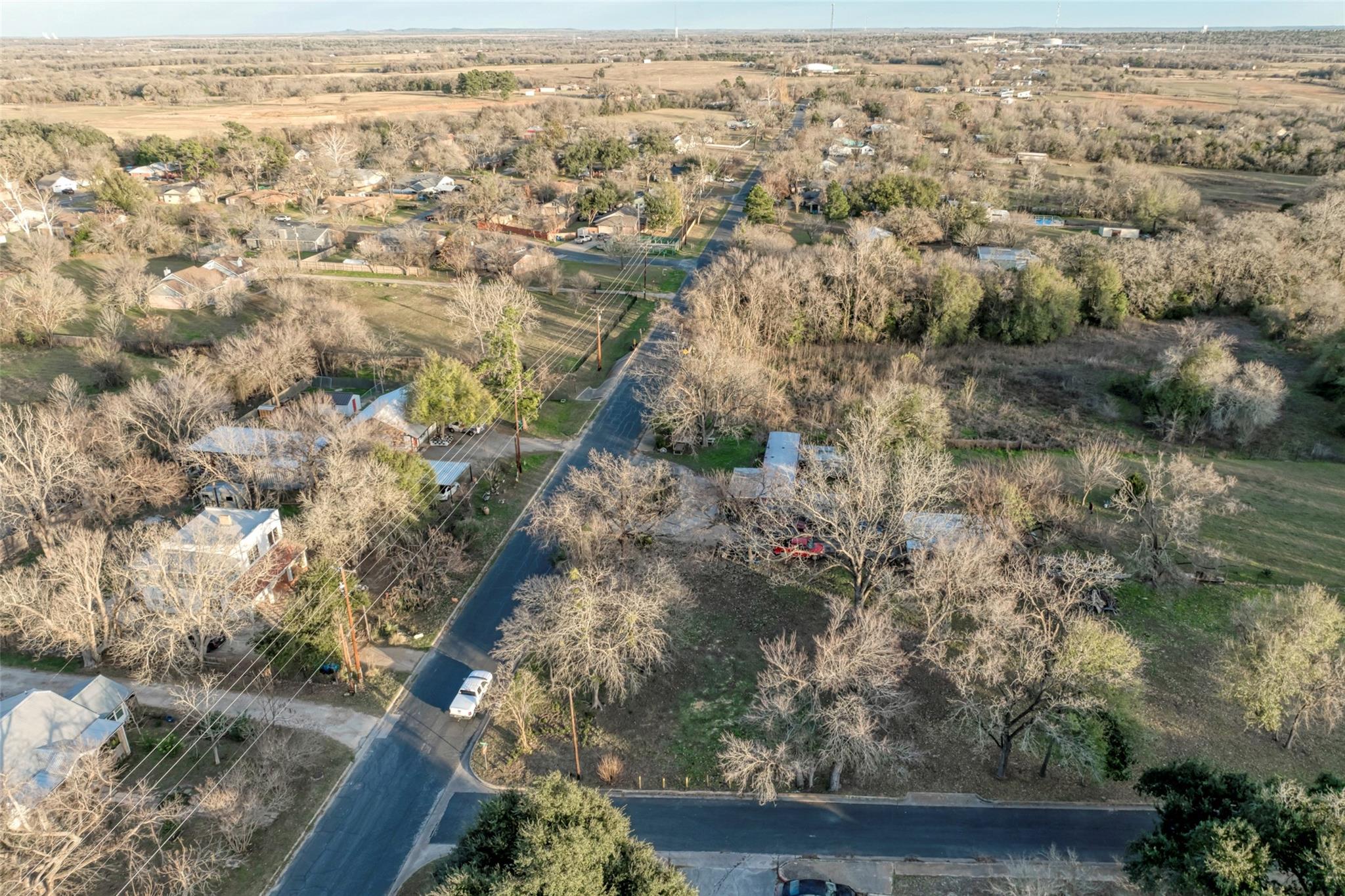 Lot 1 E Alamo St, Elgin, TX 78621