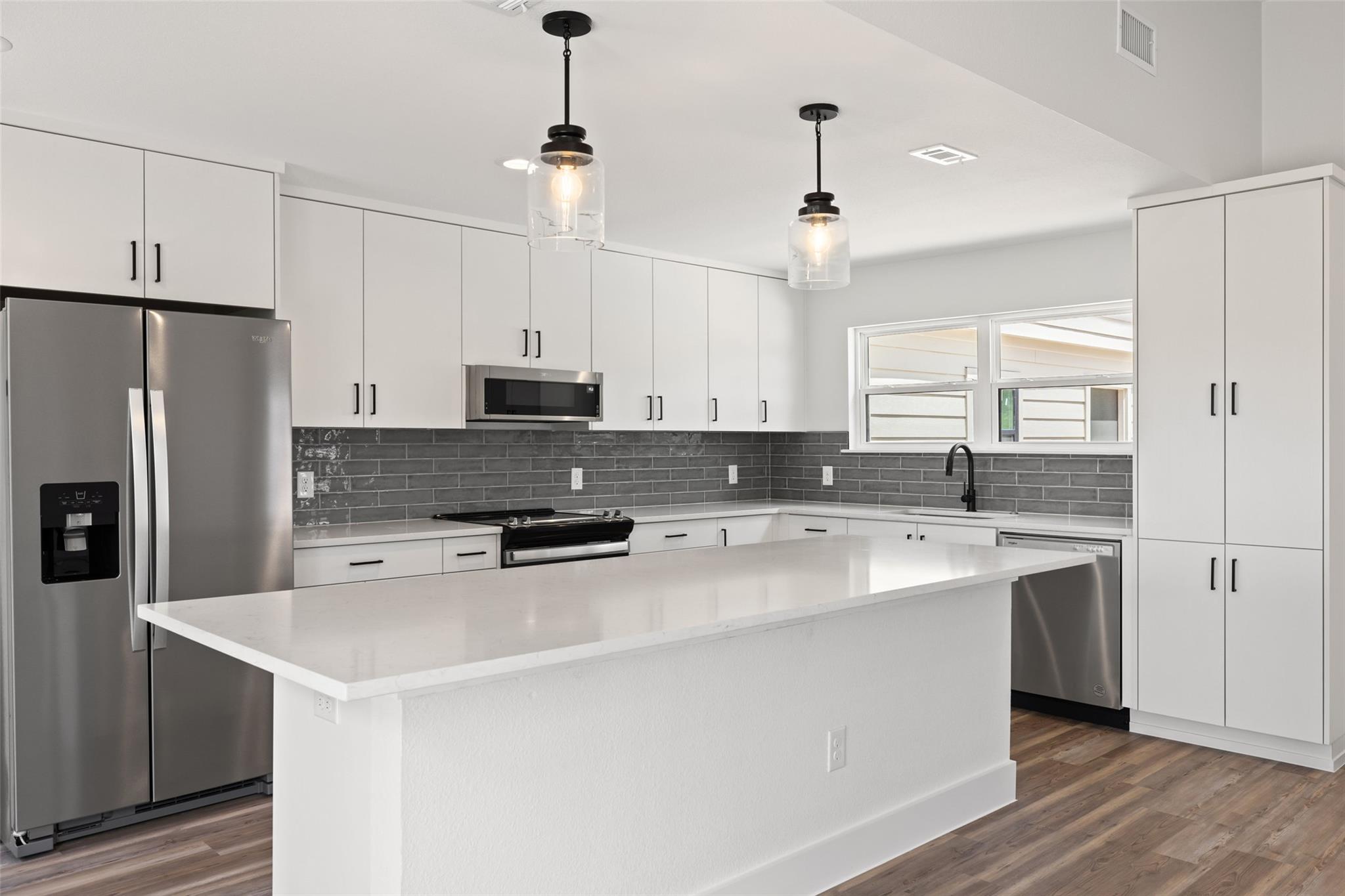 11151 State Highway 71, Spicewood, TX 78669