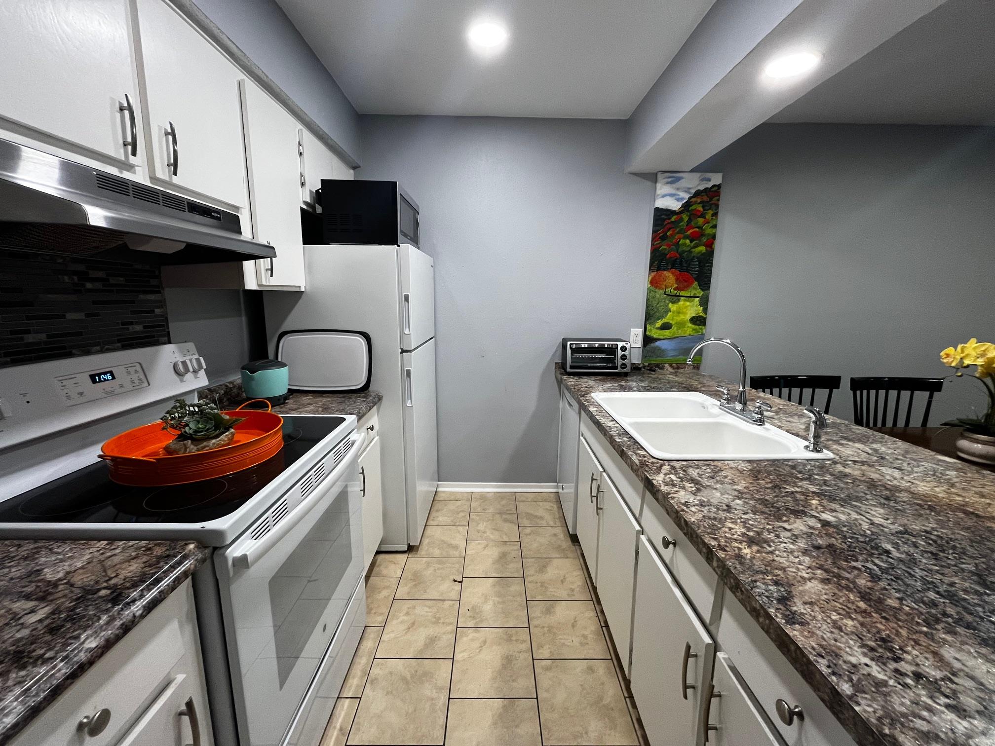 6501 E Hill Dr # 105, Austin, TX 78731