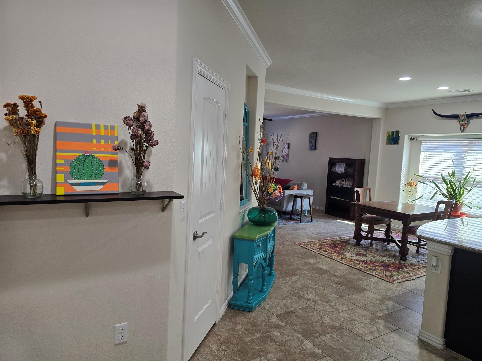 5616 Arbor Hill Ln, Austin, TX 78747