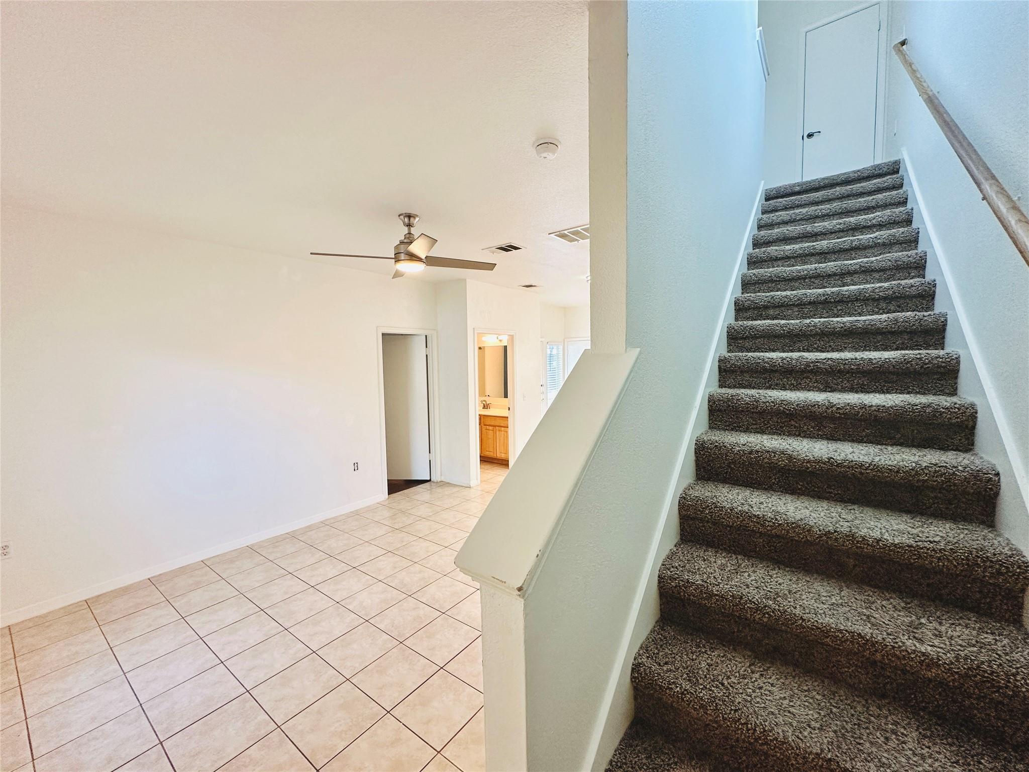 6301 Crumley Ln, Austin, TX 78741