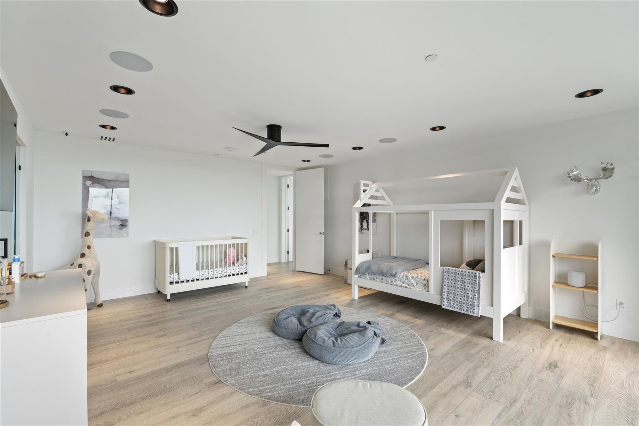 1501 Ridgecrest Dr, Austin, TX 78746