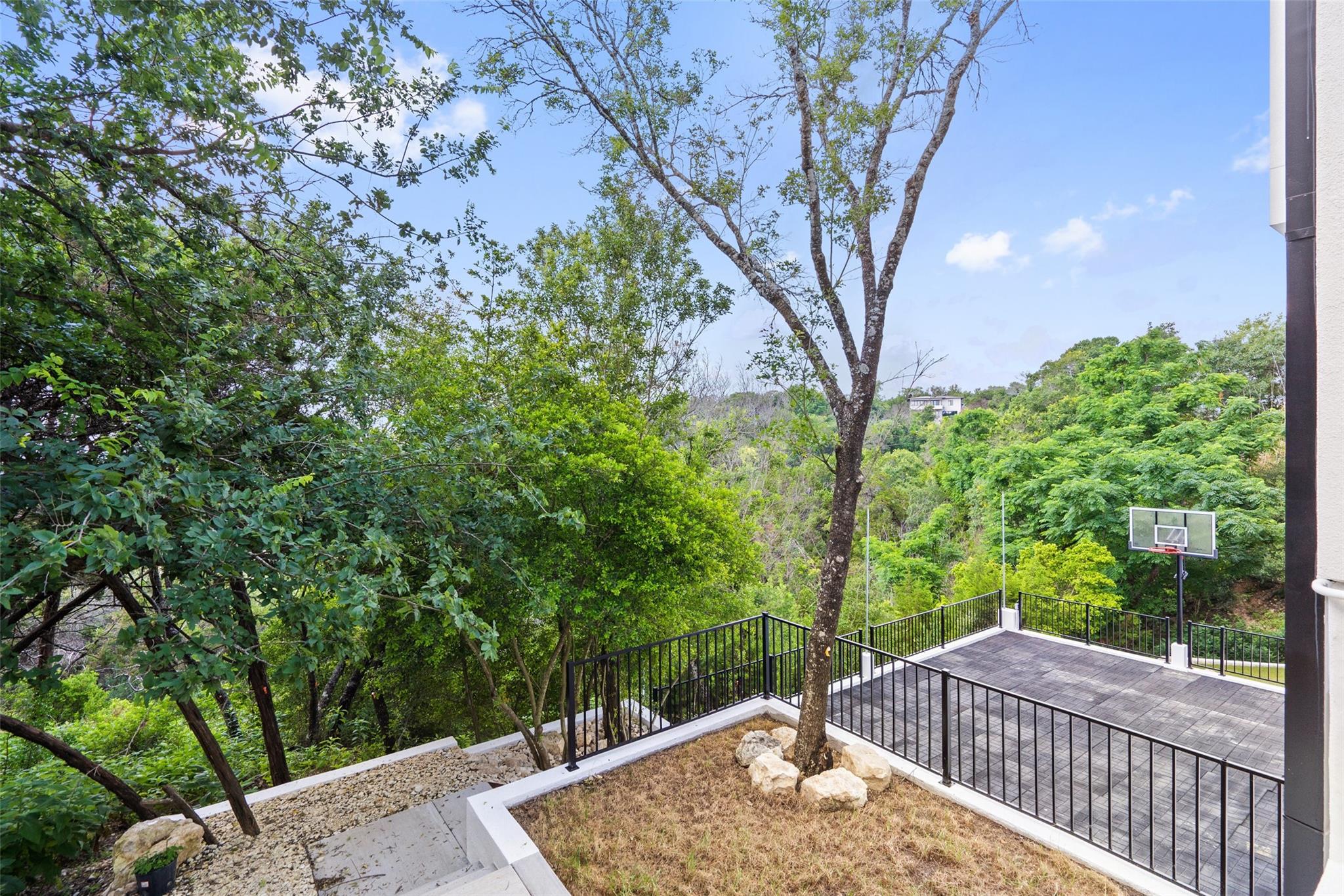 1501 Ridgecrest Dr, Austin, TX 78746