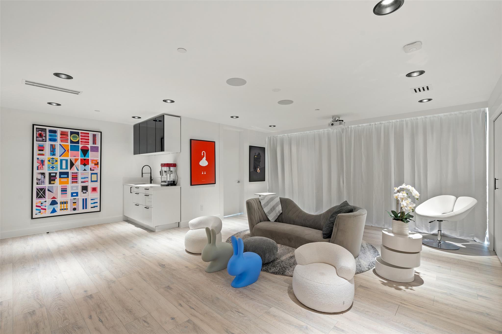 1501 Ridgecrest Dr, Austin, TX 78746