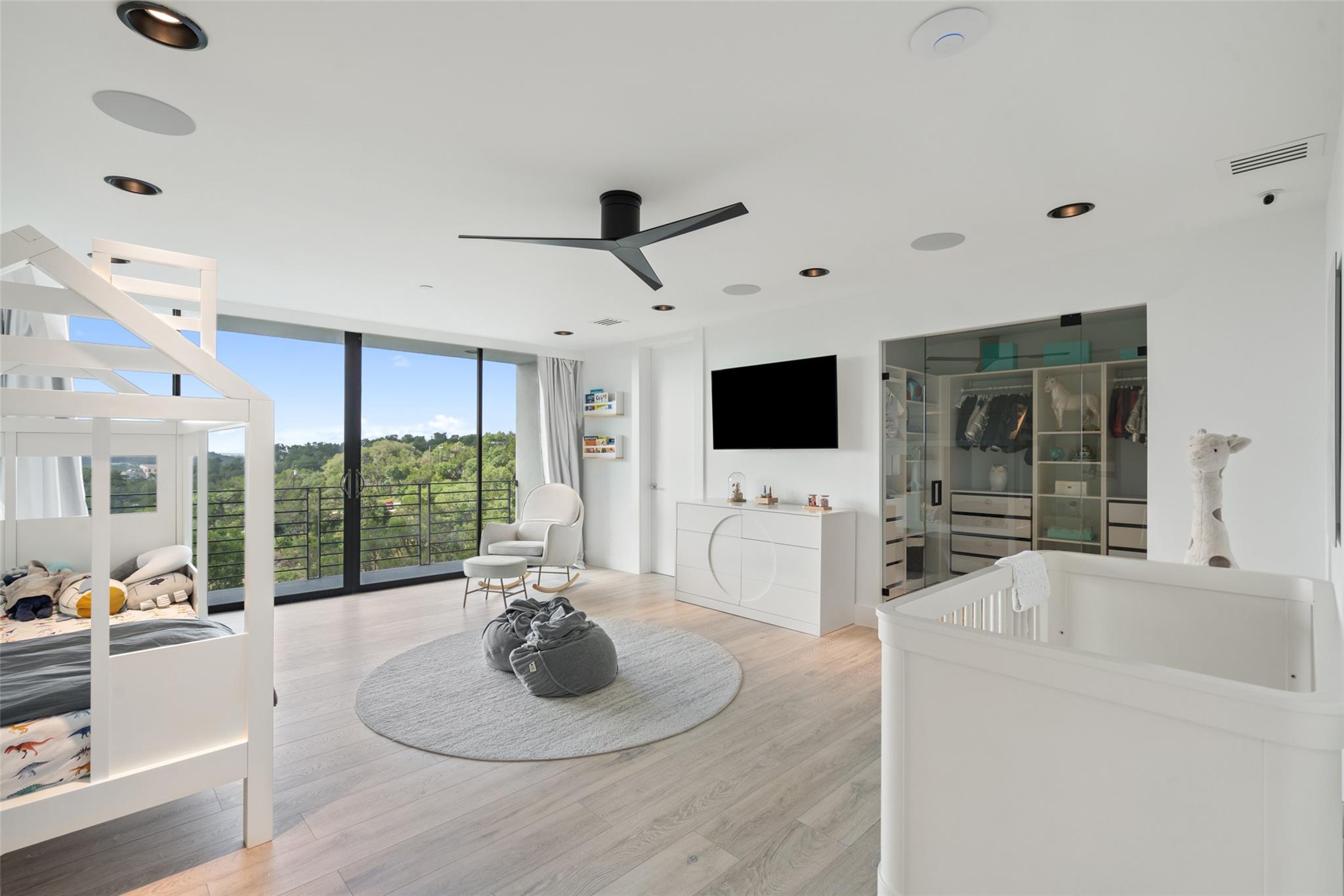 1501 Ridgecrest Dr, Austin, TX 78746