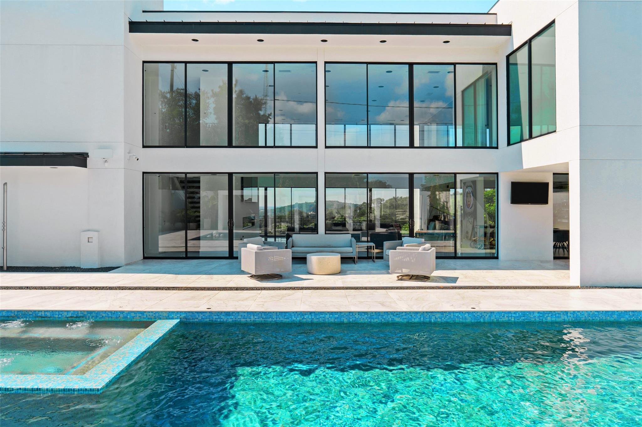 1501 Ridgecrest Dr, Austin, TX 78746