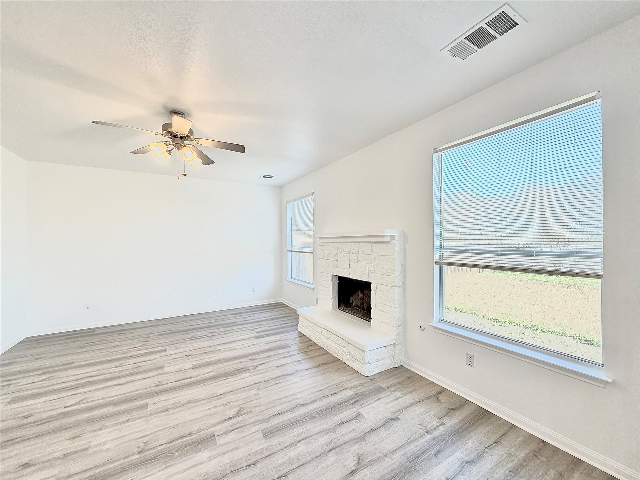 605 Stansted Manor Dr, Pflugerville, TX 78660