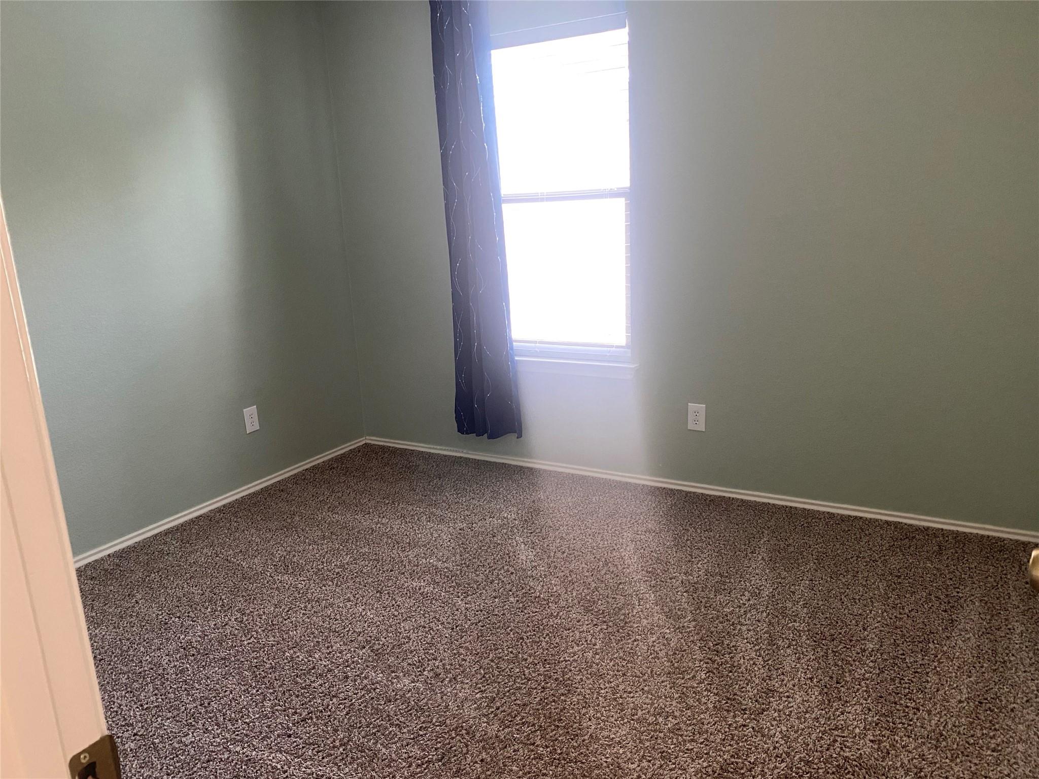 5628 War Admiral Dr, Del Valle, TX 78617