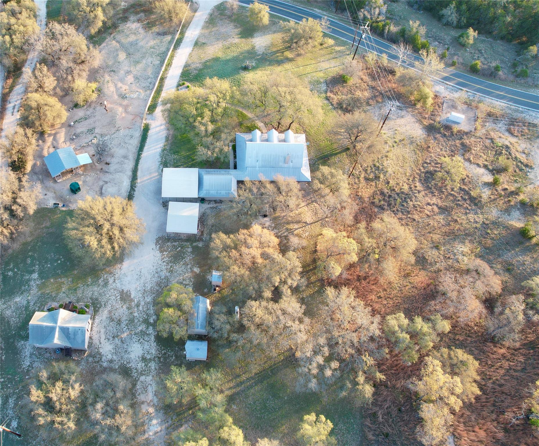 24415 Singleton Bend Rd E, Marble Falls, TX 78654