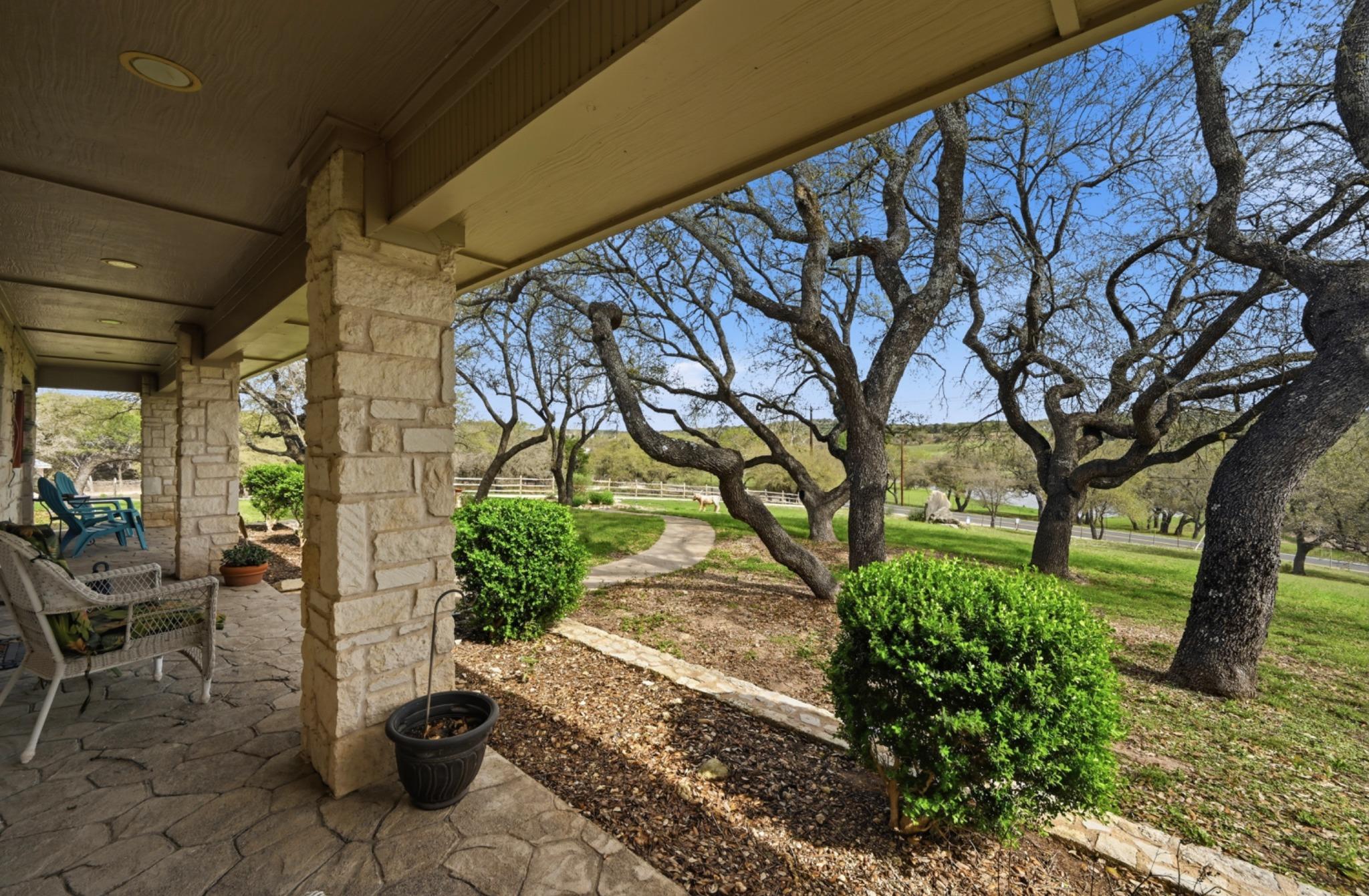 24415 Singleton Bend Rd E, Marble Falls, TX 78654