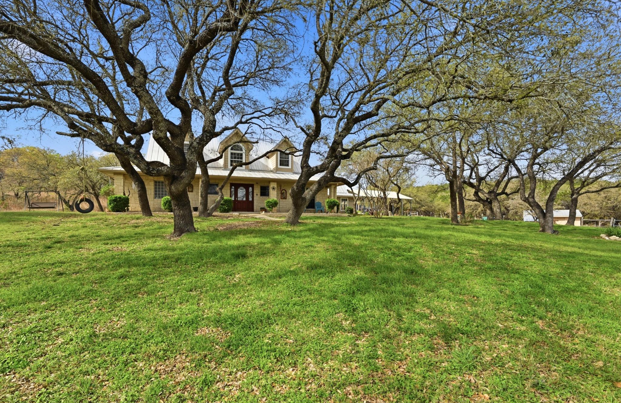 24415 Singleton Bend Rd E, Marble Falls, TX 78654