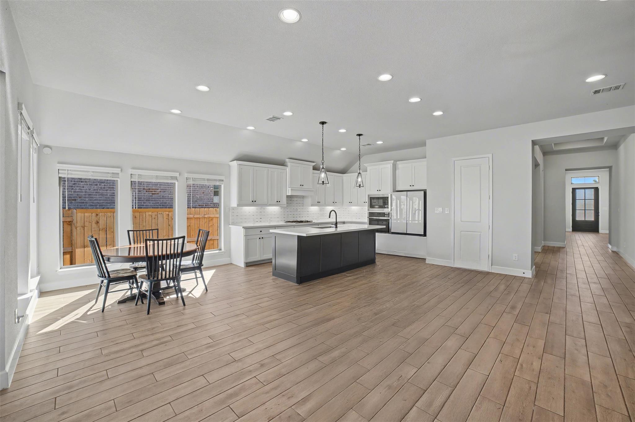 186 Prickly Poppy Loop, Kyle, TX 78640