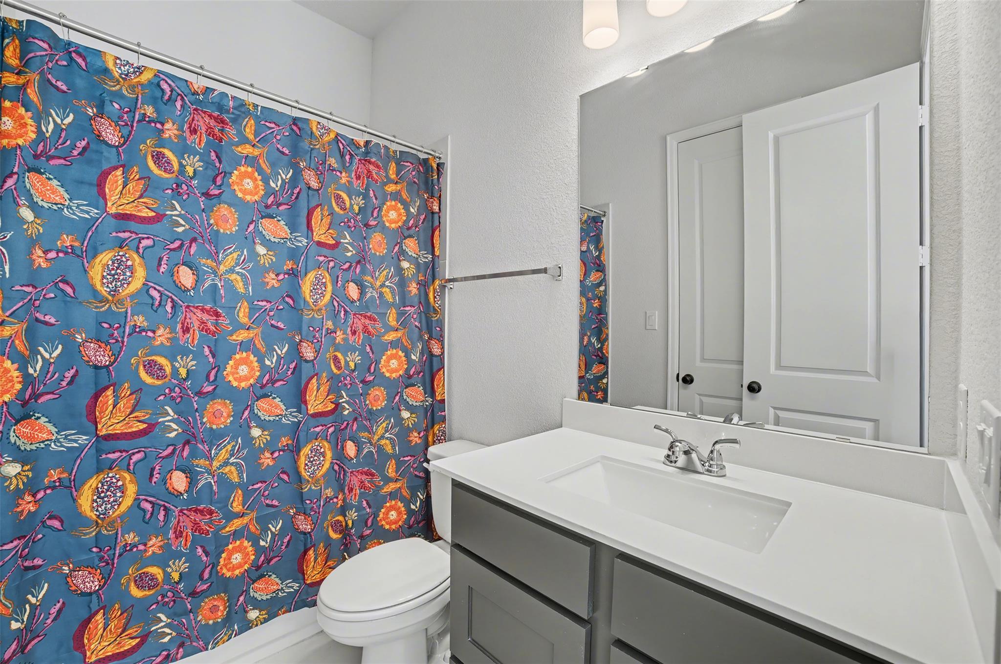 186 Prickly Poppy Loop, Kyle, TX 78640