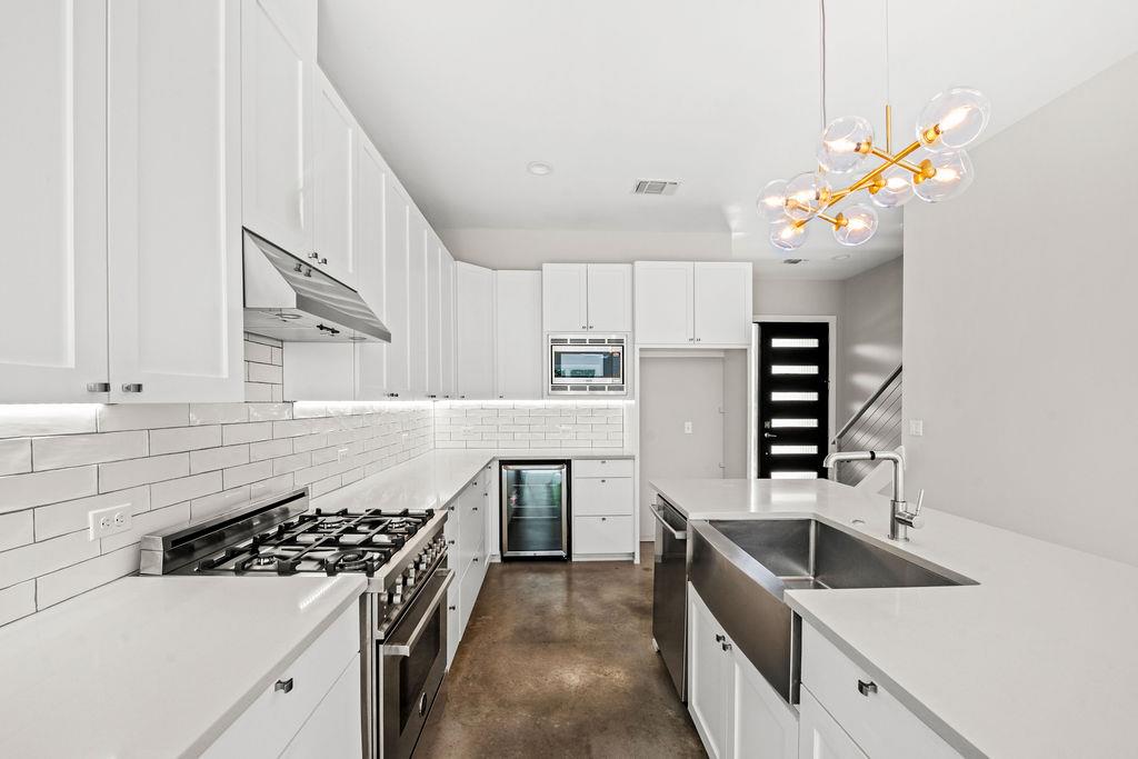 1912 Romeria Dr # B, Austin, TX 78757