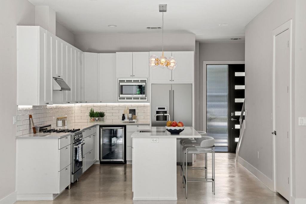 1912 Romeria Dr # B, Austin, TX 78757