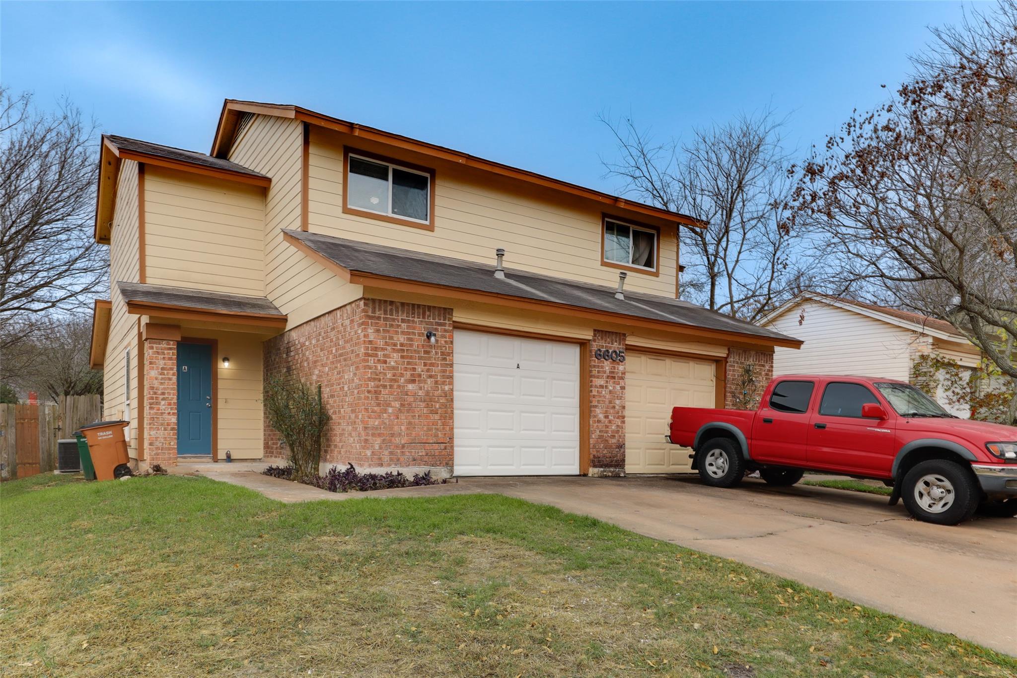 6605 Deatonhill Dr, Austin, TX 78745