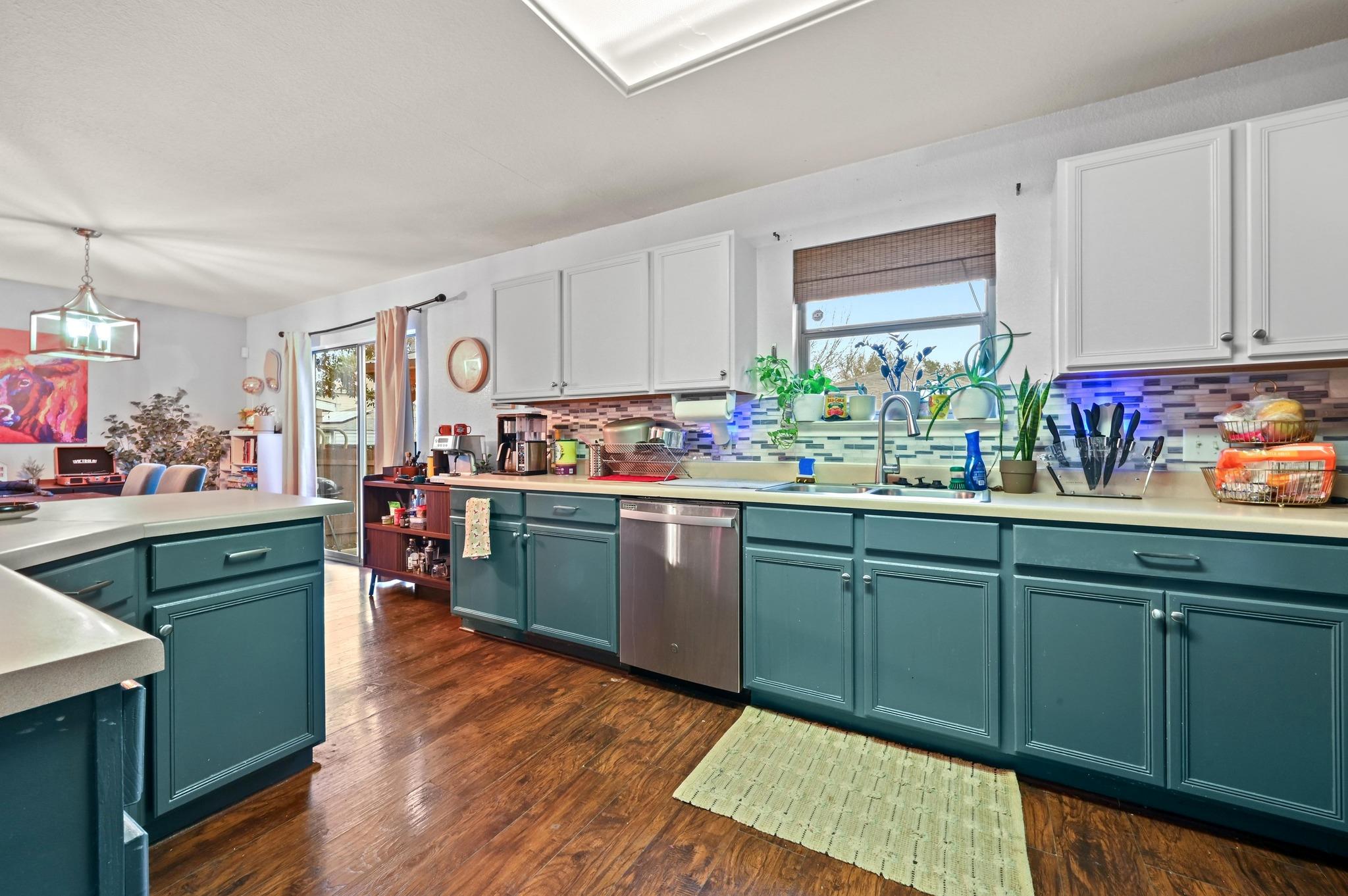 6624 Quinton Dr, Austin, TX 78747