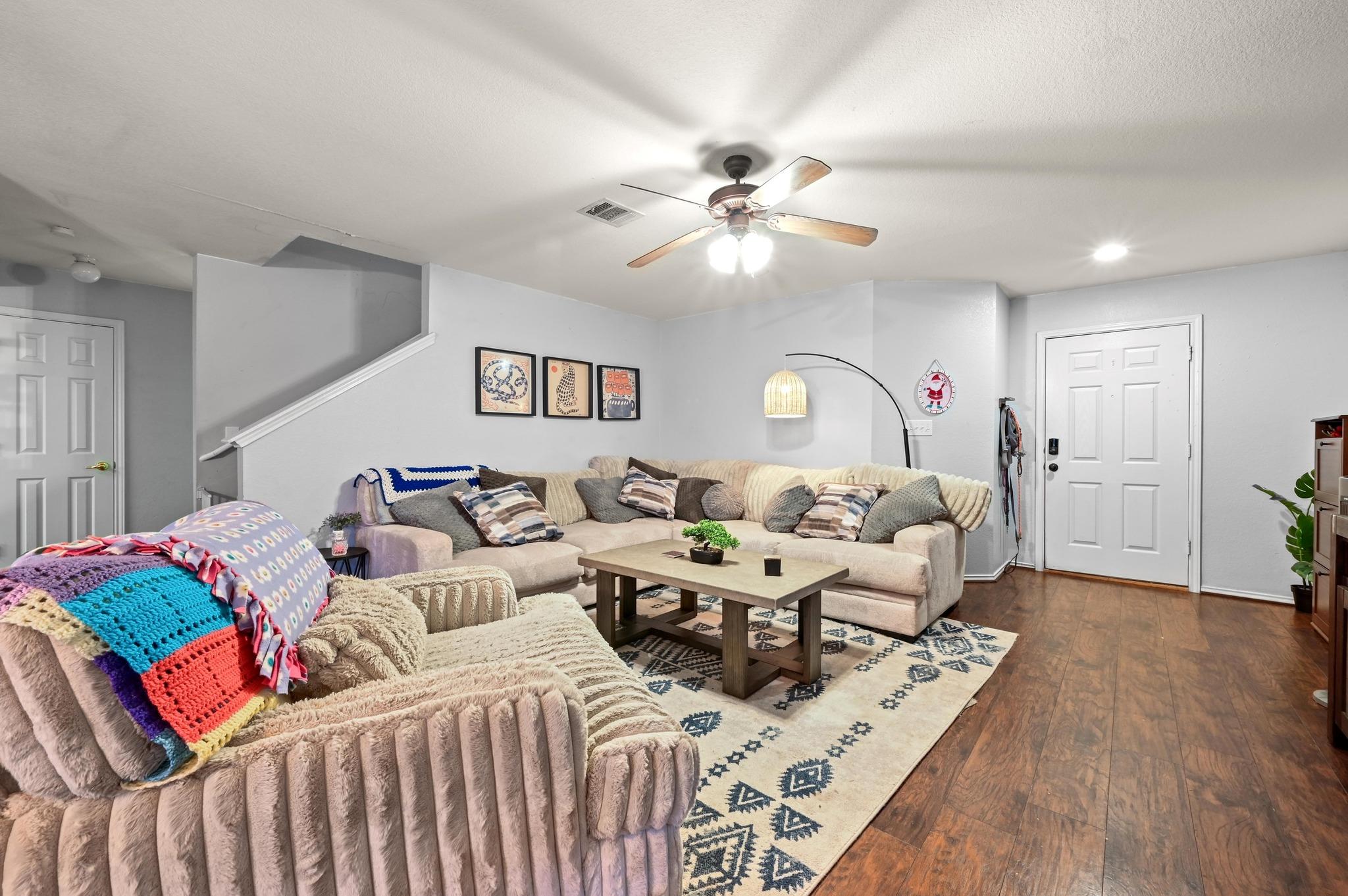 6624 Quinton Dr, Austin, TX 78747