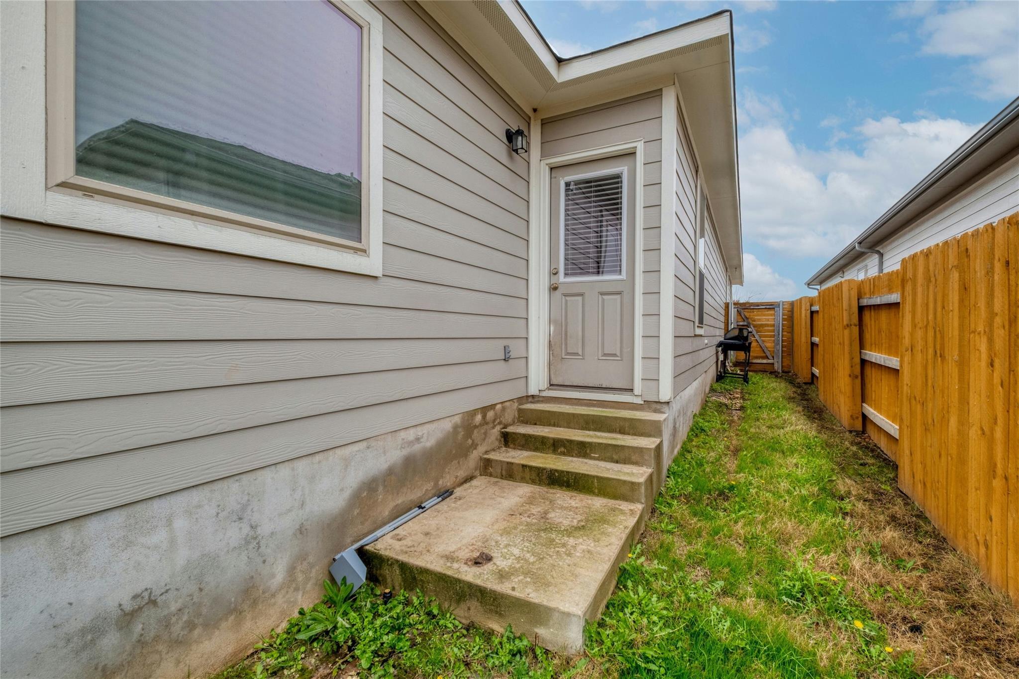 205 Prosecco Path, Leander, TX 78641