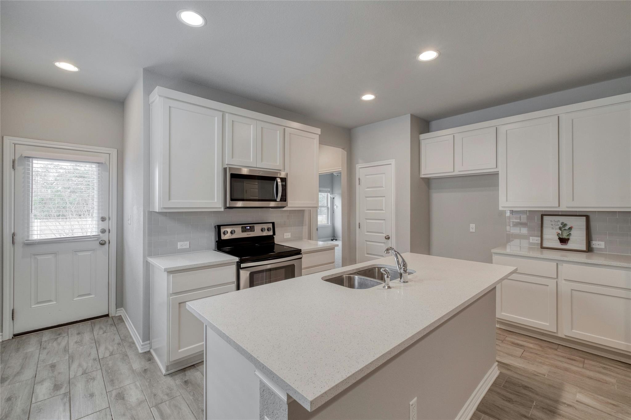 205 Prosecco Path, Leander, TX 78641