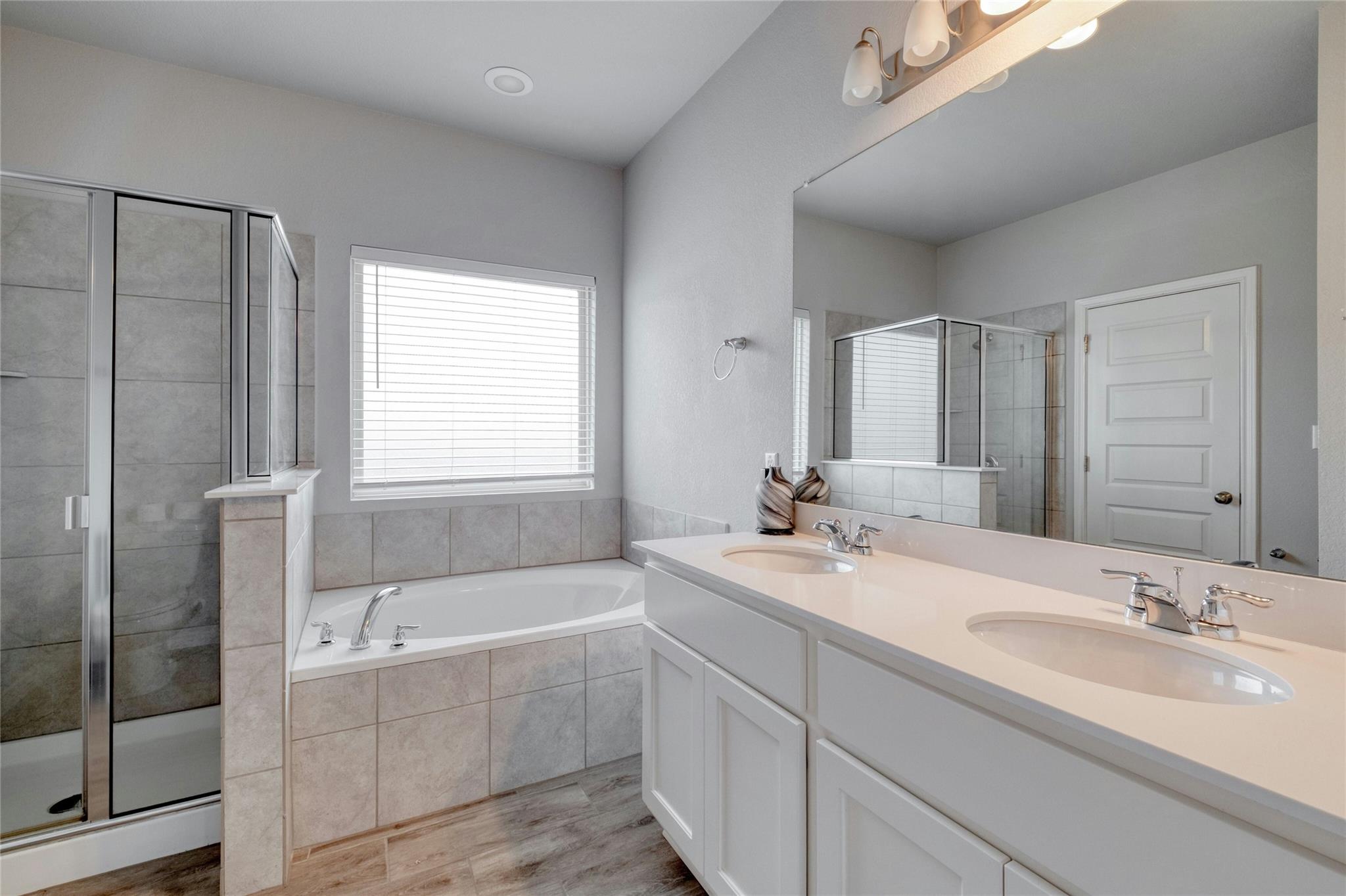 205 Prosecco Path, Leander, TX 78641