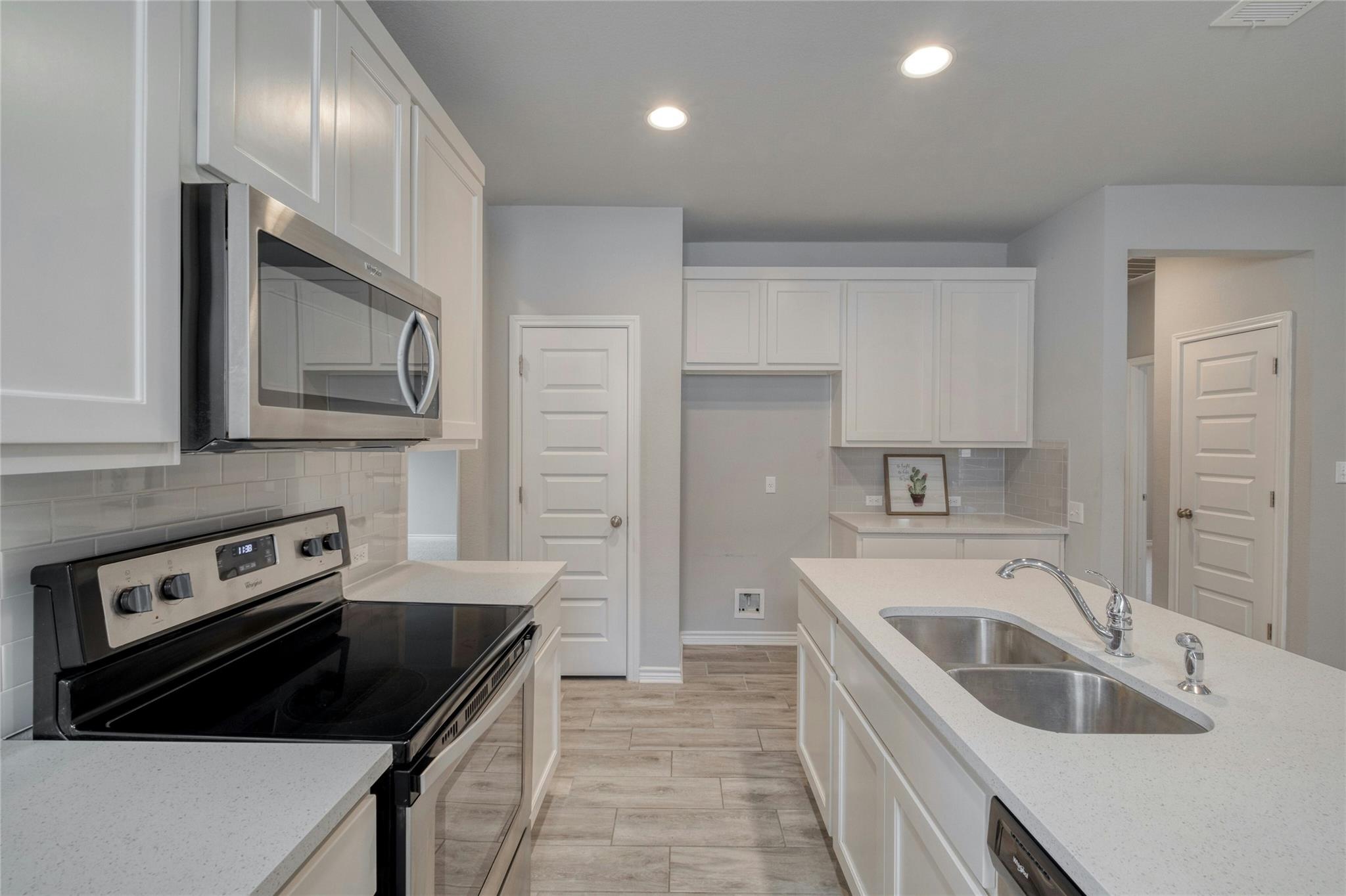 205 Prosecco Path, Leander, TX 78641