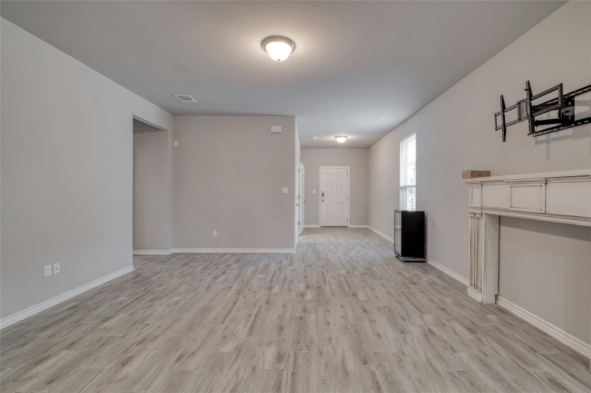 205 Prosecco Path, Leander, TX 78641