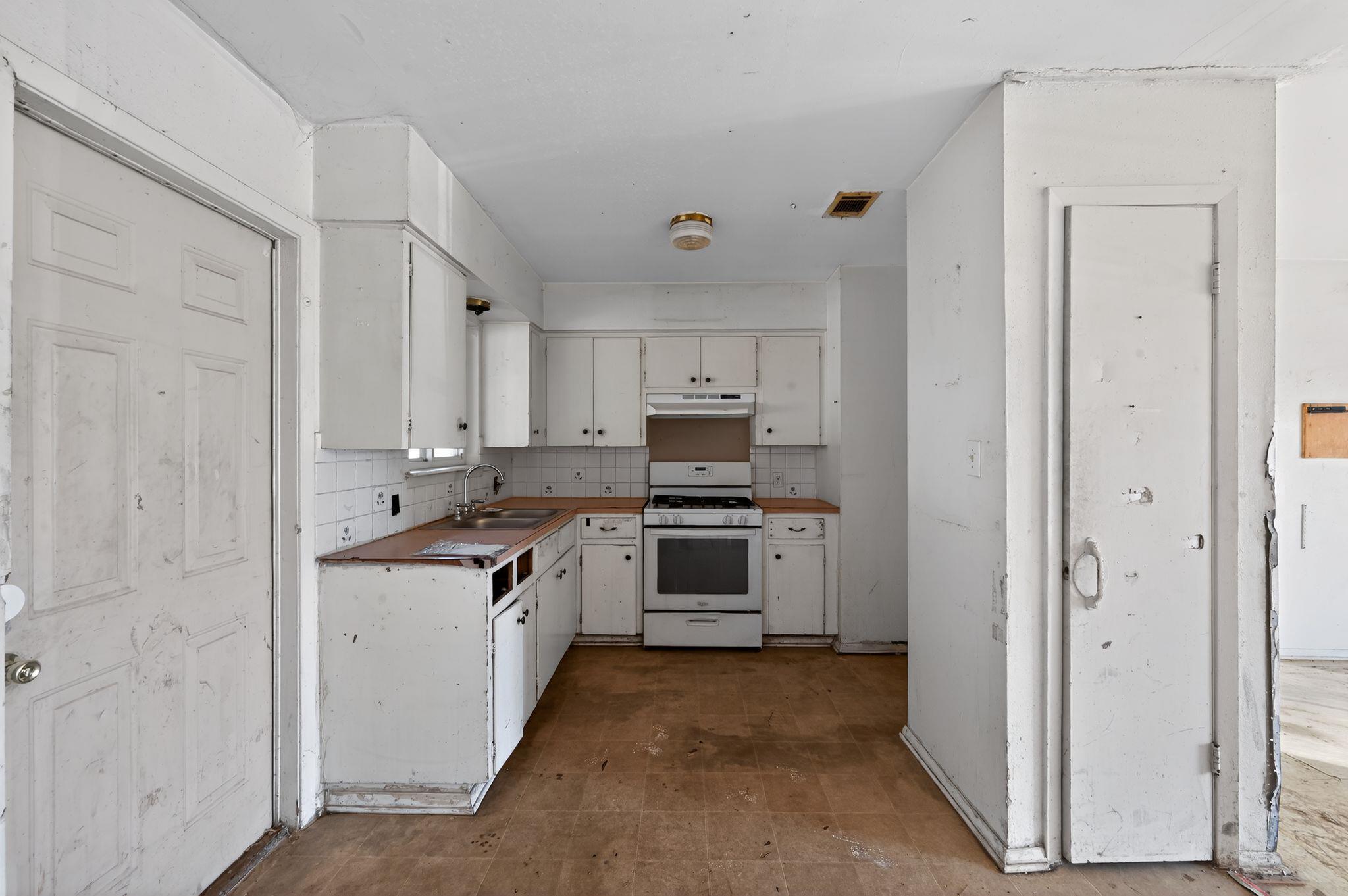 1705 Cherry Meadow Cir, Austin, TX 78745