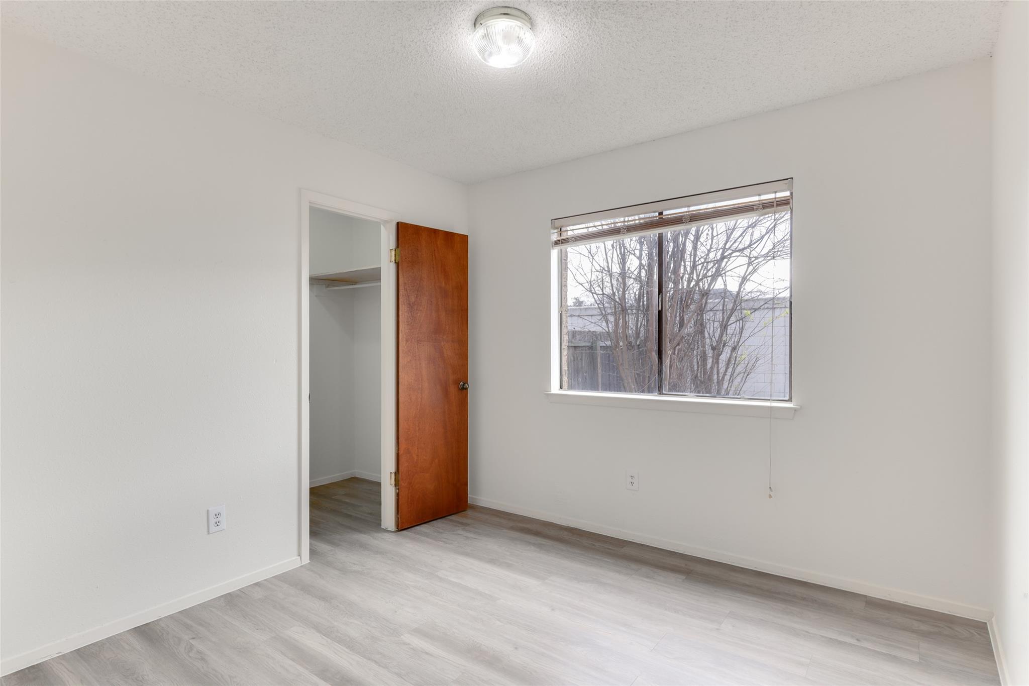 10401 WAGON GAP Dr, Austin, TX 78750