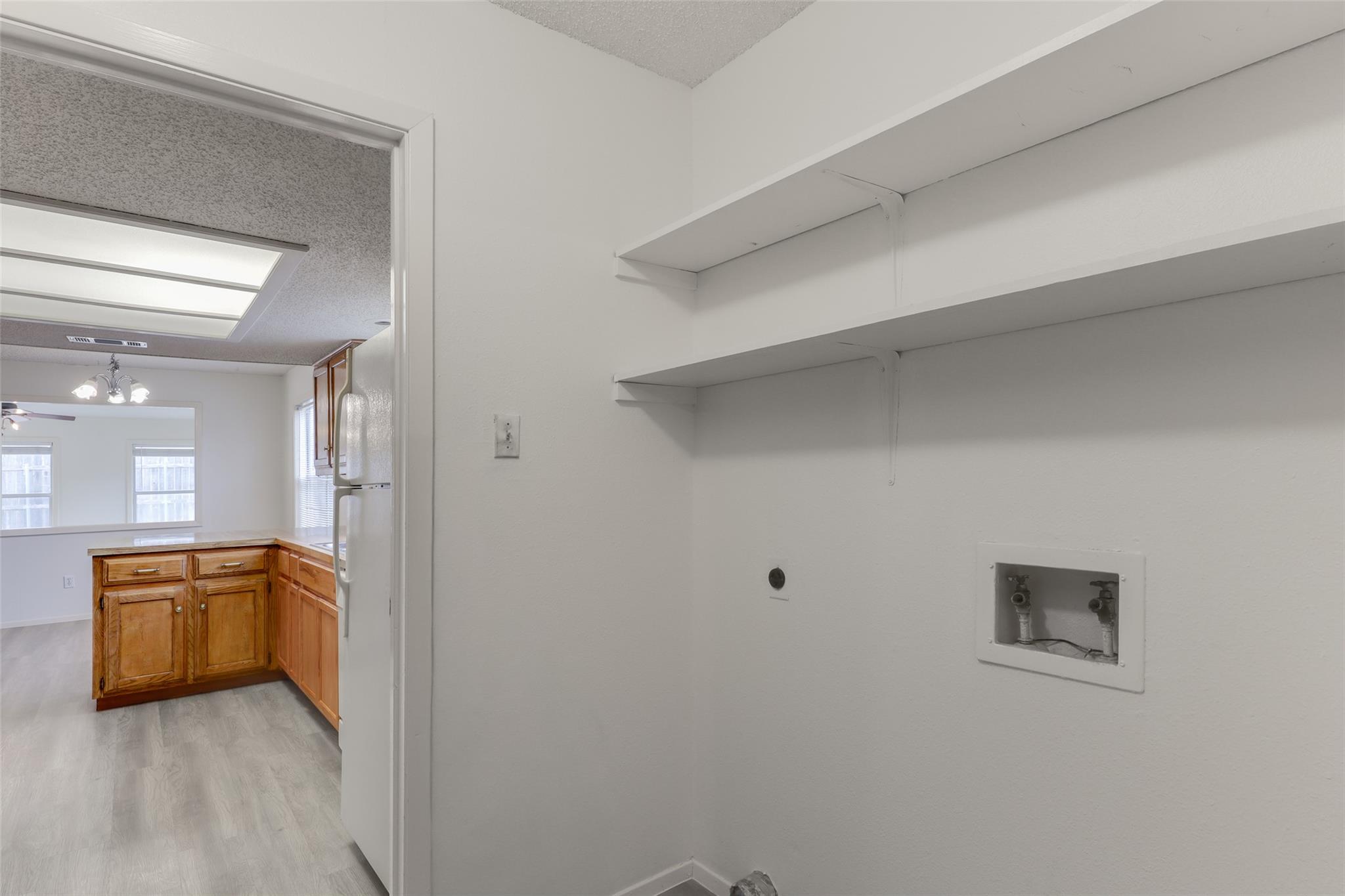 10401 WAGON GAP Dr, Austin, TX 78750