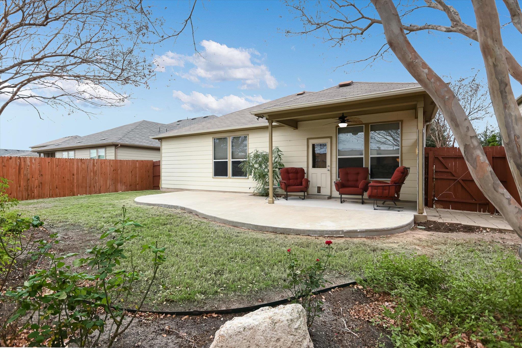 508 Hoot Owl Ln S, Leander, TX 78641