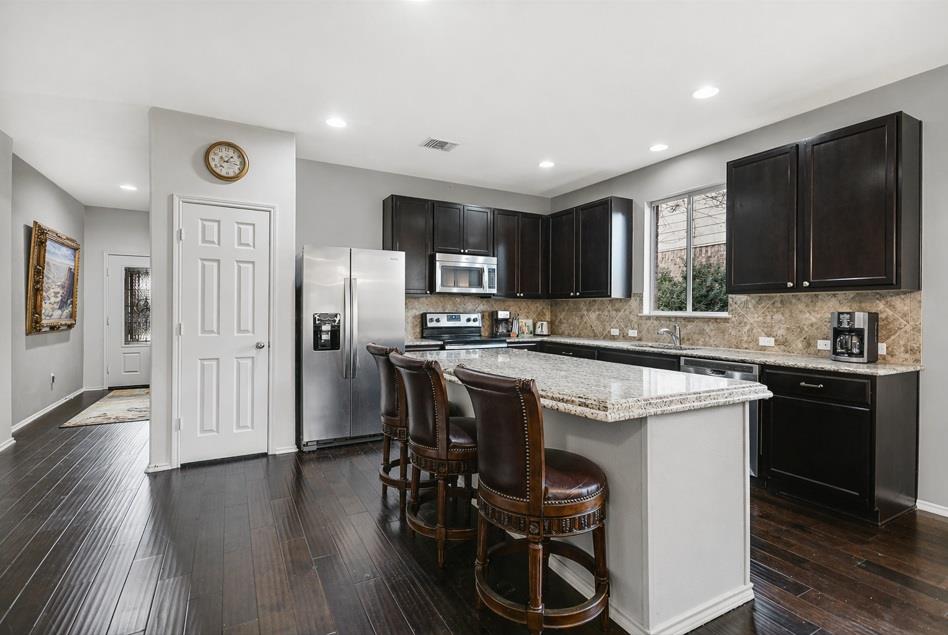 508 Hoot Owl Ln S, Leander, TX 78641