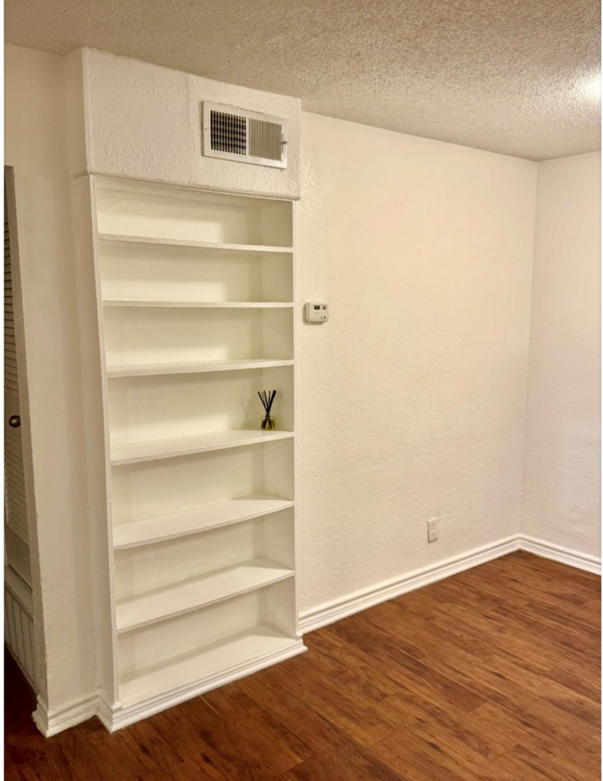 2401 Manor Rd # 120, Austin, TX 78722