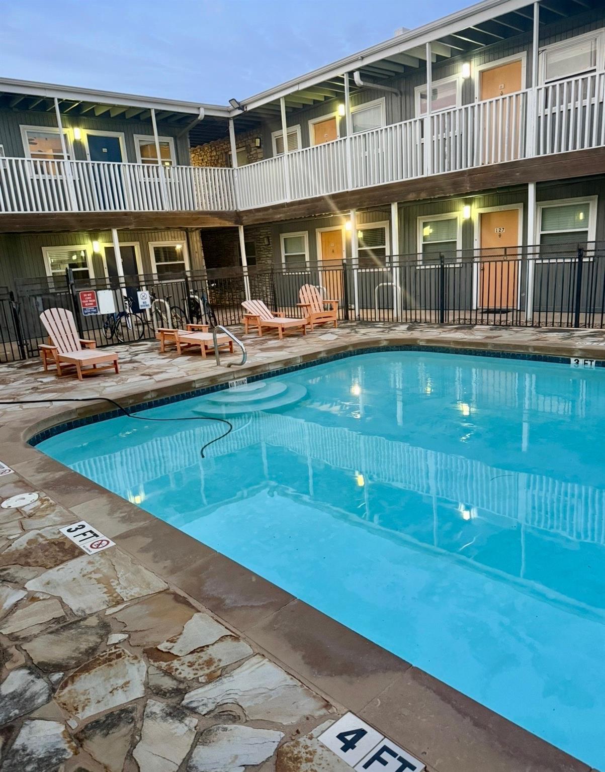 2401 Manor Rd # 120, Austin, TX 78722