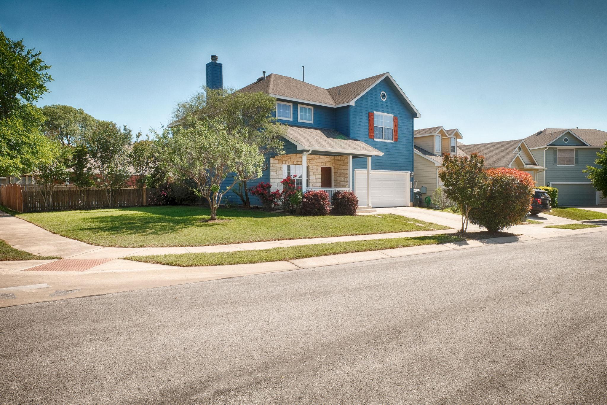 606 Fairmont Dr, Georgetown, TX 78628