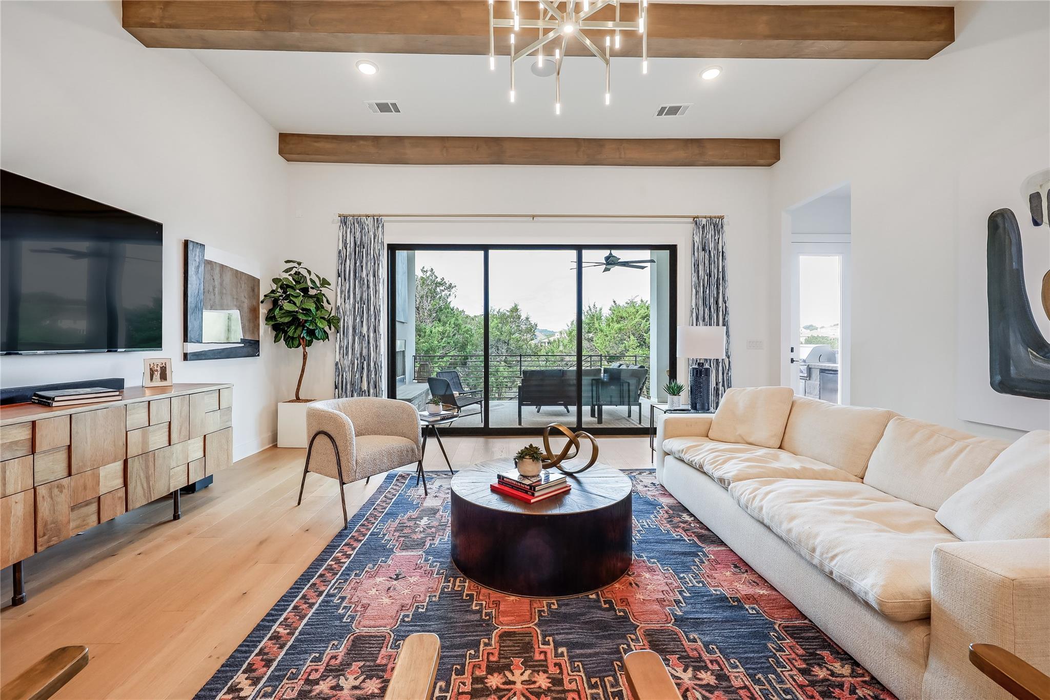 19613 Serenity Ln, Lago Vista, TX 78645